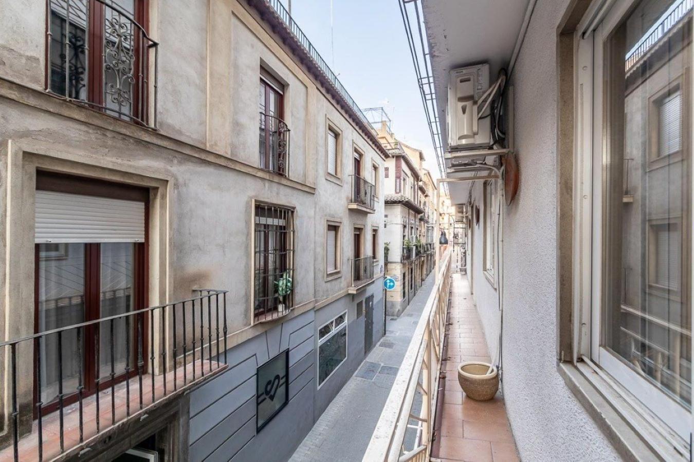 Tuguest Castaneda Apartment Granada Buitenkant foto